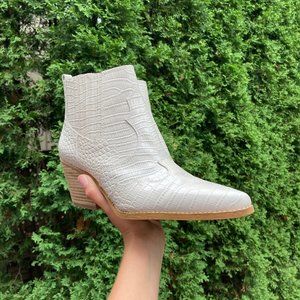 Sam Edelman White Snakeskin Winona Boots Size 11